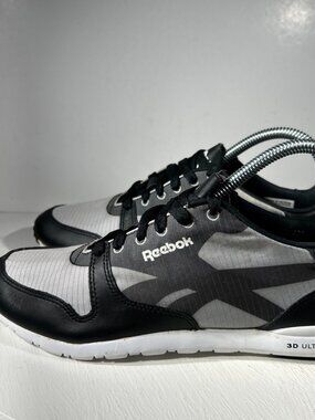Reebok 3D Ultralite Womens Shoes Size 8 Black Gray Training Gym Workout Sneakers